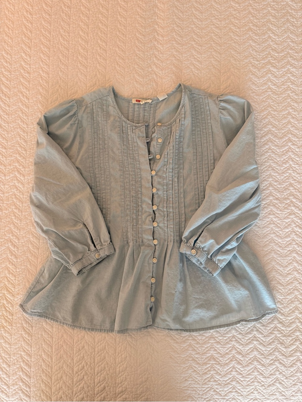 Levi's Light Blue Pintuck Button-Front Blouse